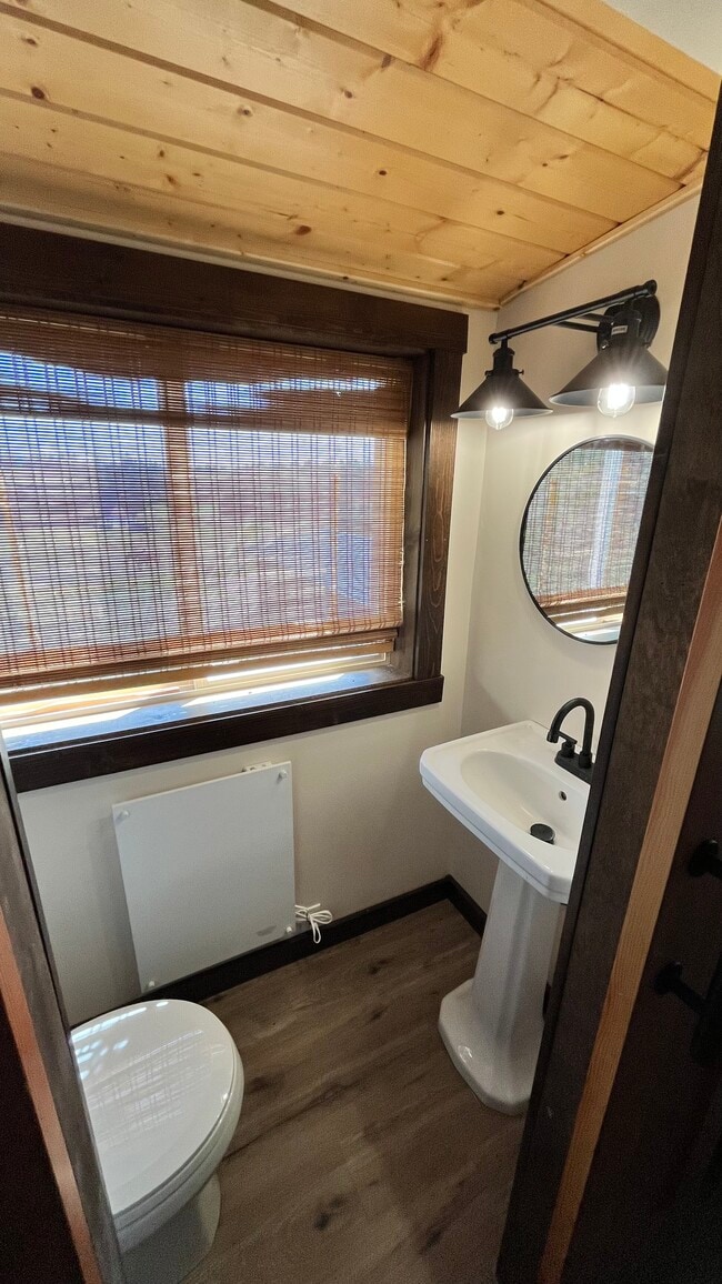 Photo - 311 Cottage Wood Ln