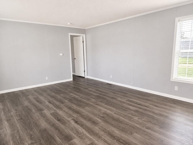 Photo - 3659 Pinoak St