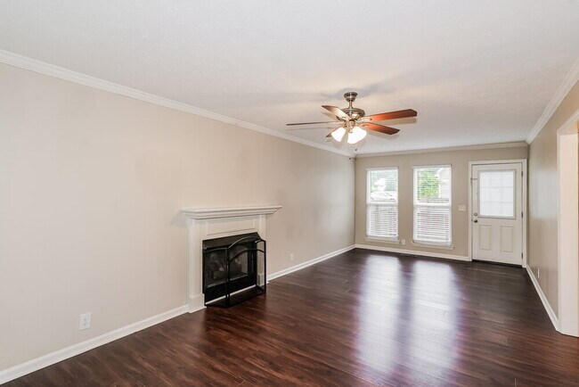 Photo - 3001 High Rigger Dr