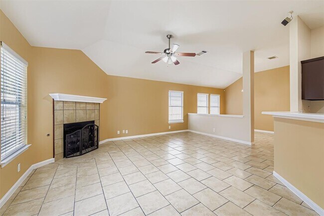 Photo - 441 Keystone Loop