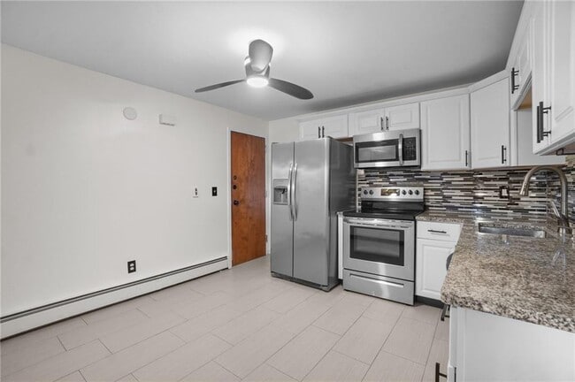 Photo - 2160 Mineral Spring Ave Unit 3-10