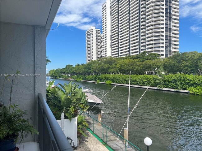 Photo - 3745 NE 171 St