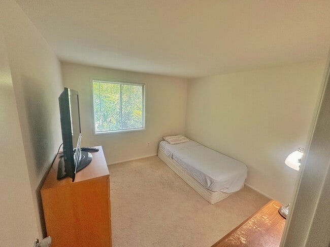 Building Photo - 8916 Footstep Ct Rental