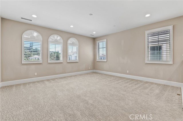 Photo - 77 Rockinghorse