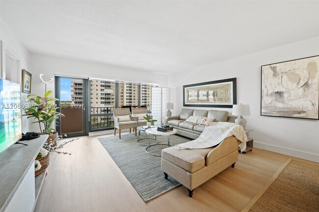 Photo - 5100 N Ocean Dr Unit 802