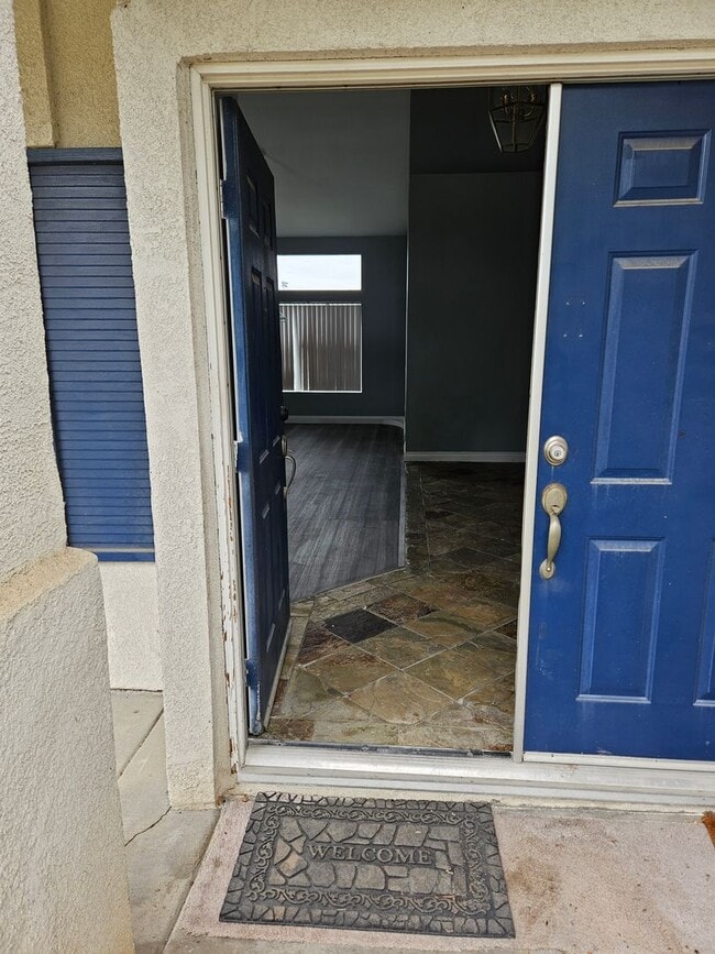 Photo - Beautiful Corona Home with POOL!