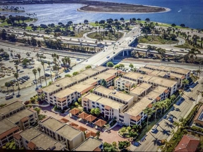Photo - 2520 Clairemont Dr Unidad 309