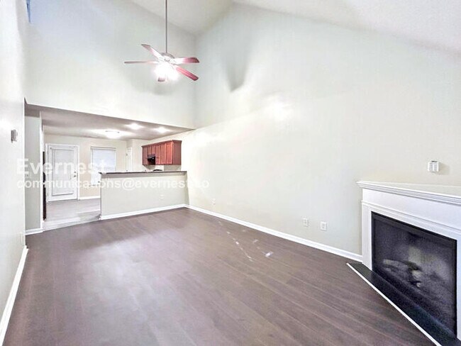 Photo - 3039 Broadleaf Trail Rd