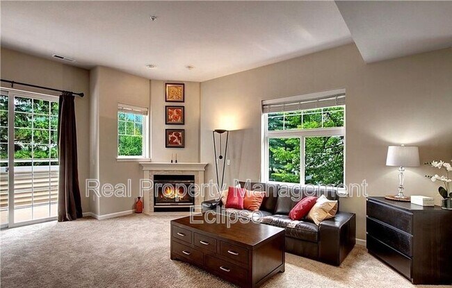 2030 132nd Ave SE Unit 312