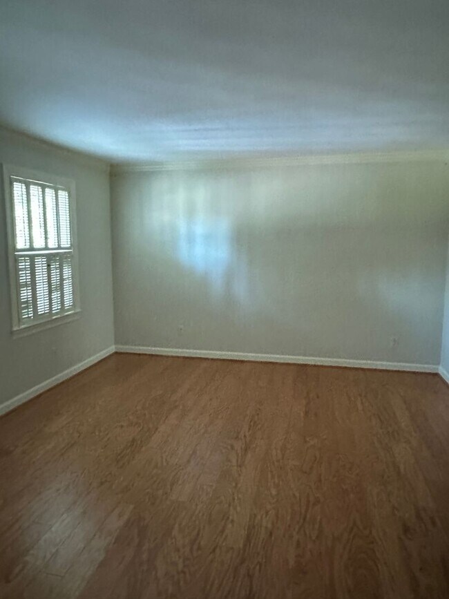 Photo - 2632 Grosvenor Pl Unidad 2632 Grosvenor Place A