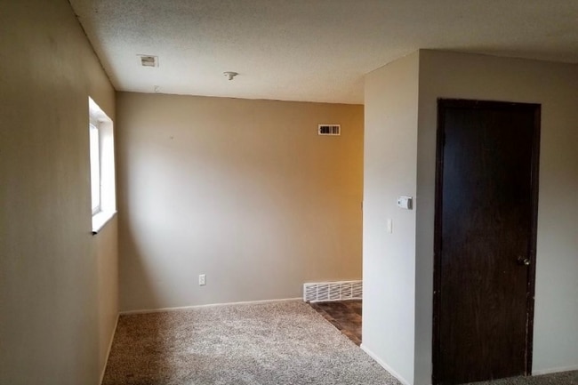 Photo - 518 E 1st St Unidad D