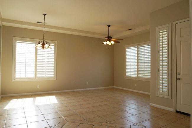Photo - 79882 Viento Dr