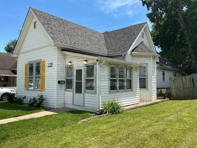Photo - 1339 Division St.