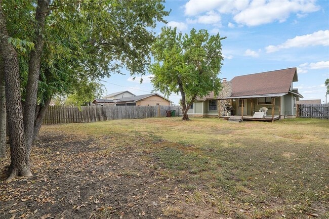 Photo - 505 E Logan St