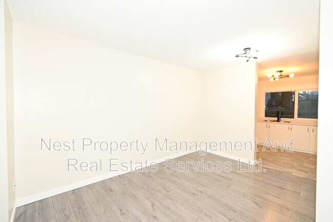 Photo - 2131 Upland St