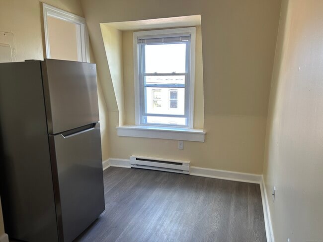 Photo - 96 Green St Unidad 4B