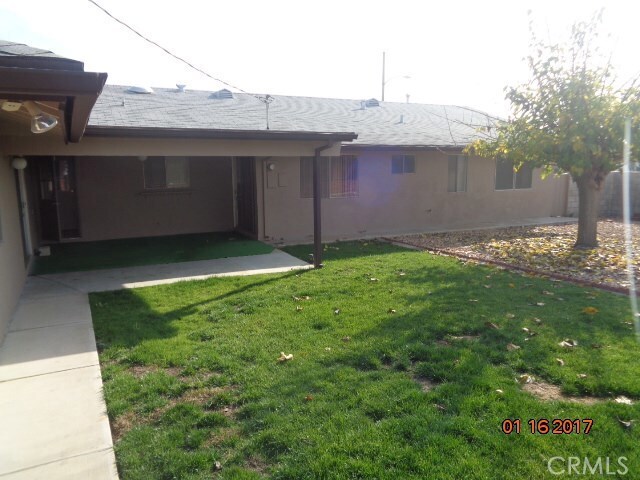 Photo - 28595 Amersfoot Way