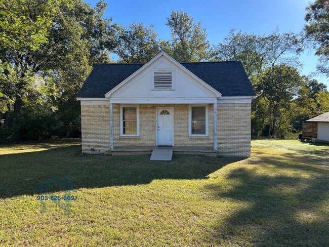 Photo - 503 Wills St