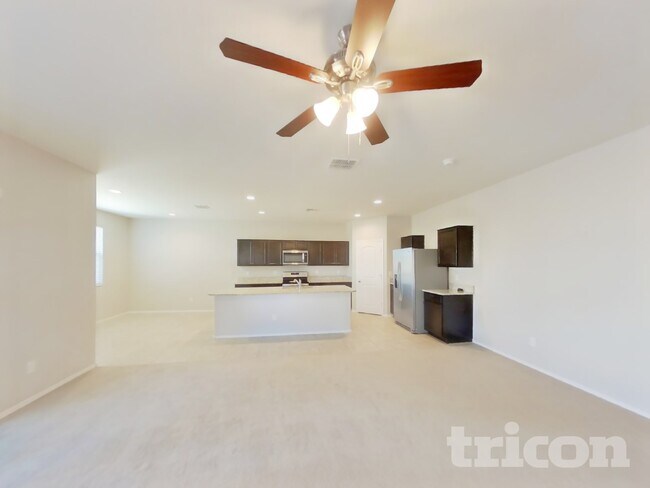Photo - 5250 E Wallace Wy