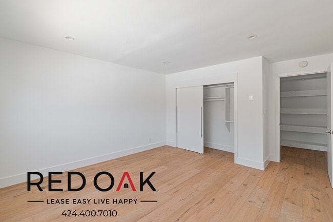 Photo - 811 6th St Unit 208