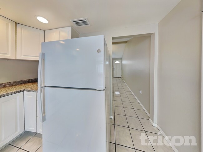 Photo - 8504 Willow Forest Ct