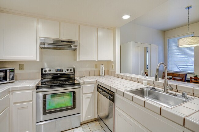 Photo - 3641 West Ct Unidad ID1383685P