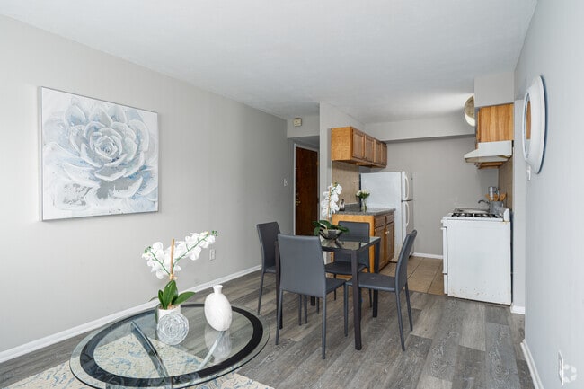 1BR, 1BA