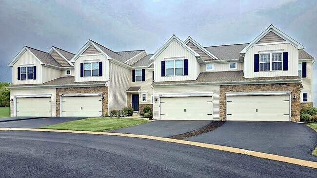 Building Photo - 1624 Haralson Dr