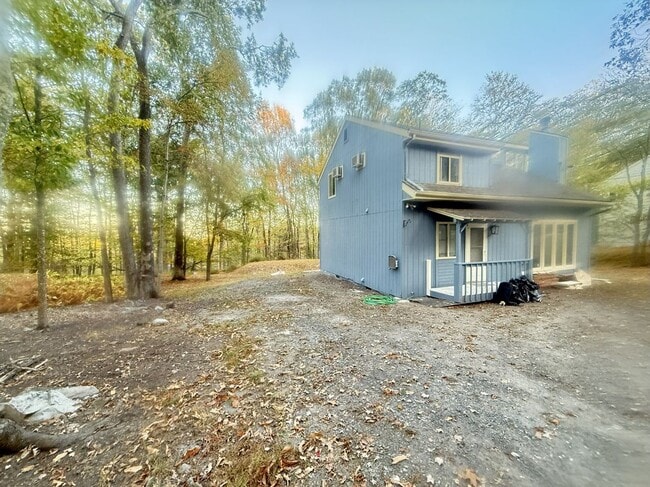Photo - 1049 Alpine Dr