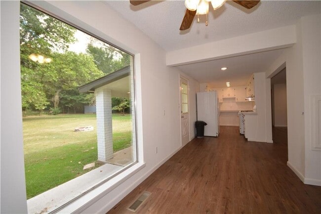 Photo - Secluded 3 Bedroom Home Near Lake Fayettev...