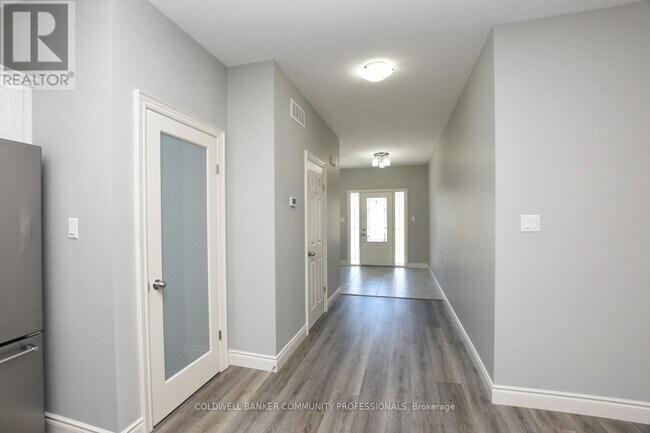 Photo - 6 Ironwood St.