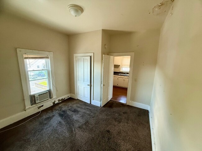 Photo - 222 W Washington St Unit 5