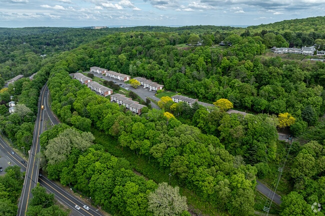 Cumbre - Summit and Birch Hill Apartments
