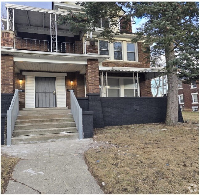 Building Photo - 8562 Quincy St Rental