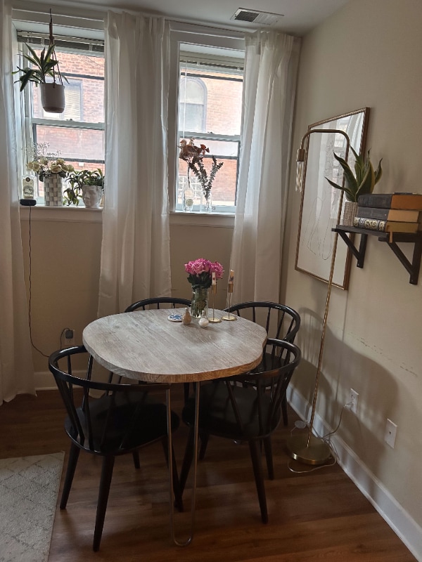 Photo - 615 W Hancock St Unidad 2