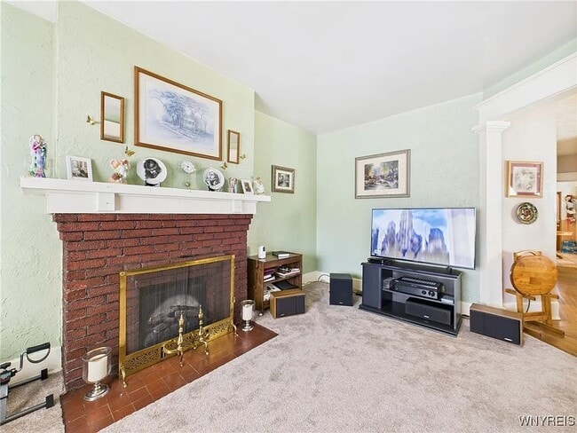 Photo - 58 Roanoke Pky