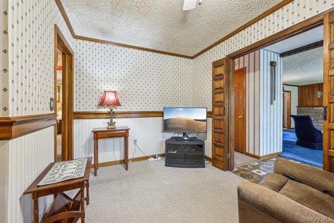 Photo - 57 Edgewood Dr