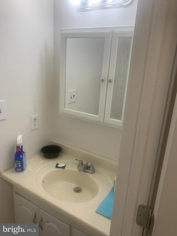 Photo - 2405 Olden Ave