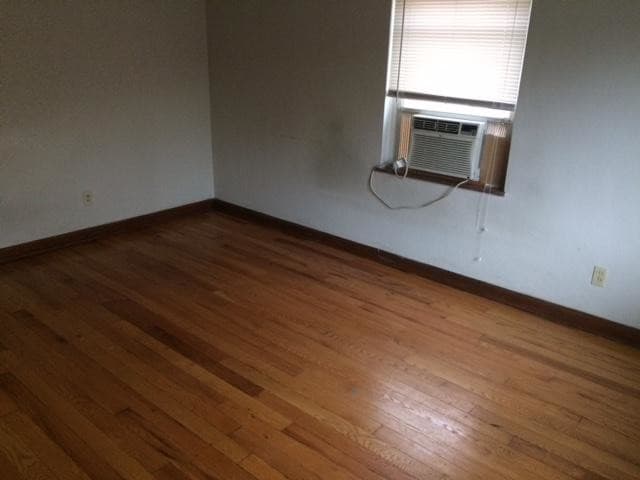 Photo - 2536 Williams Ave Unit 1