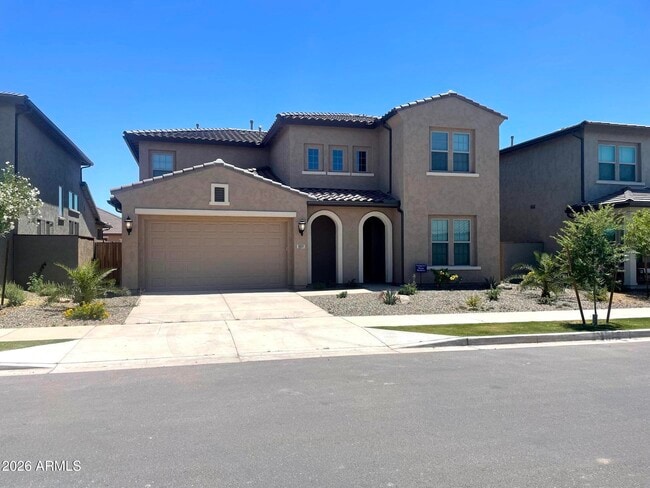 Building Photo - 9931 E Tesla Ave