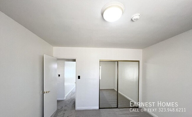 Photo - 14202 Delano St Unidad 6