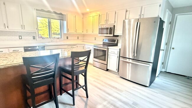 Photo - 20 Arthur Dr Unit 3