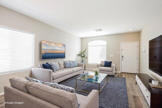 Photo - 1704 Mizzenmast Ave
