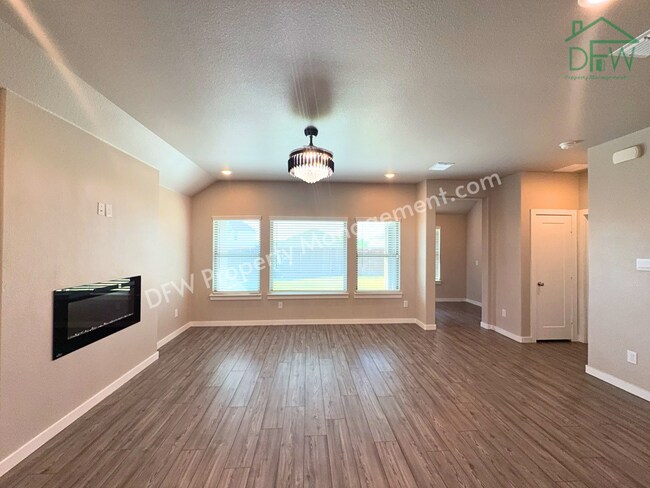 Photo - 2508 Shakopee St