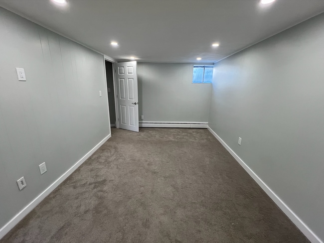 Photo - 27 Church St Unit B