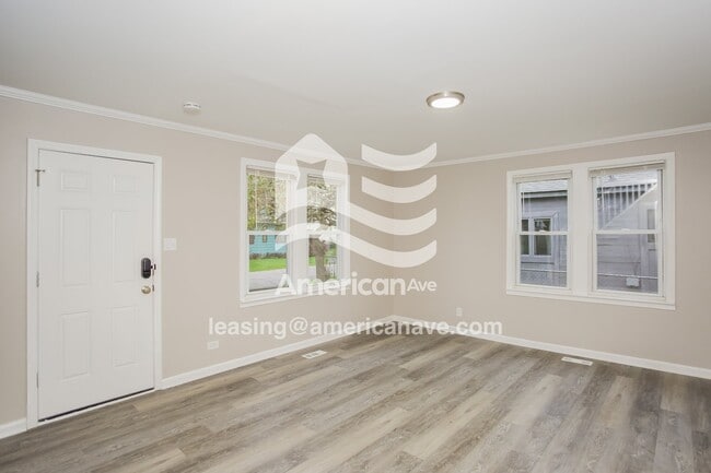 Photo - 1732 Sylvan Glen