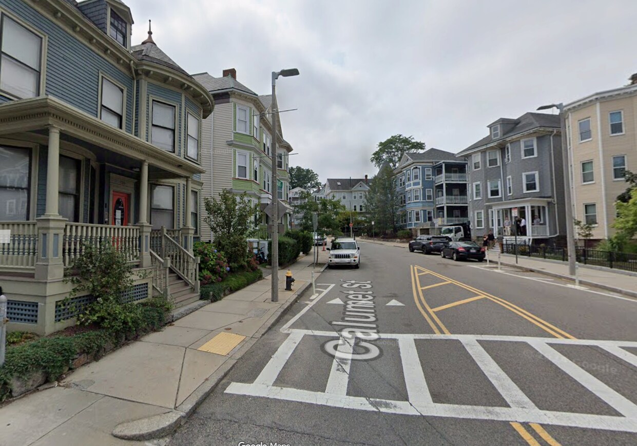 Photo - 124 Calumet St Unit 2