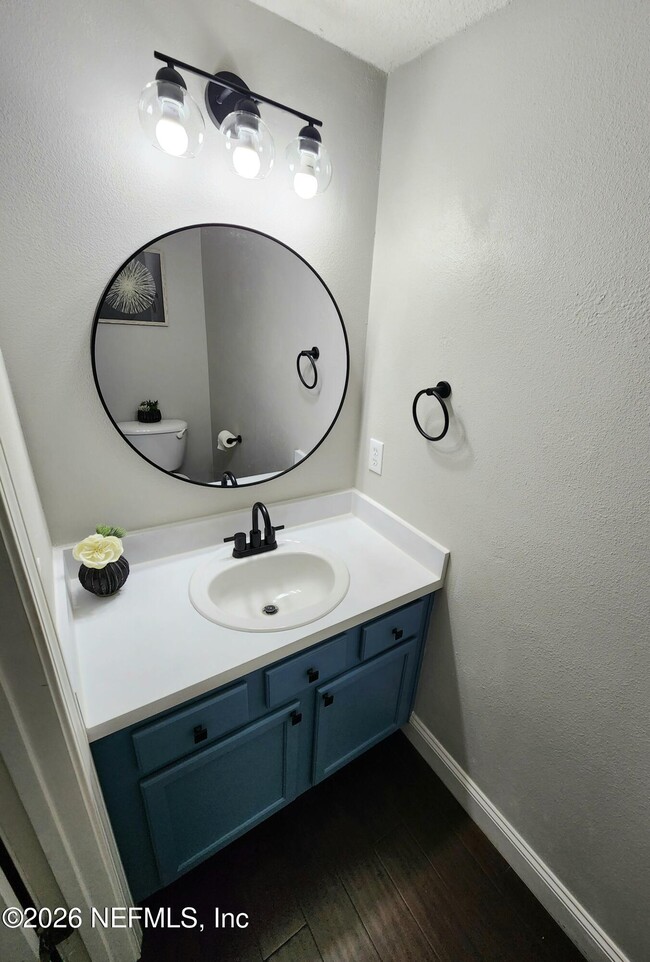 Photo - 307 Southern Branch Ln