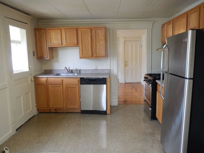 107 Dell St Unit Dell 107.3