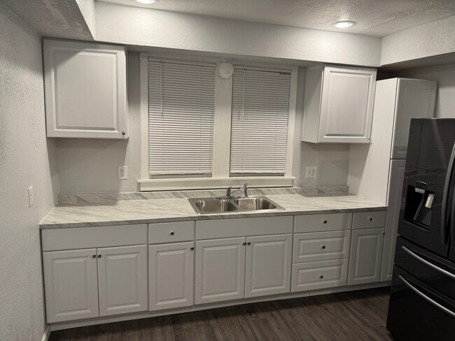 Photo - 3946 N 25th St Unit Lower